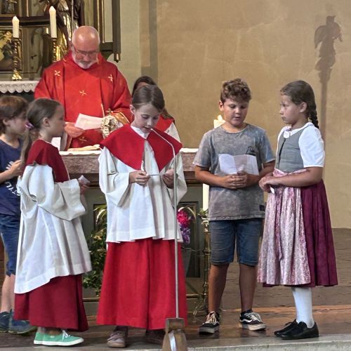 Familiengottesdienst mit Johannifeuer